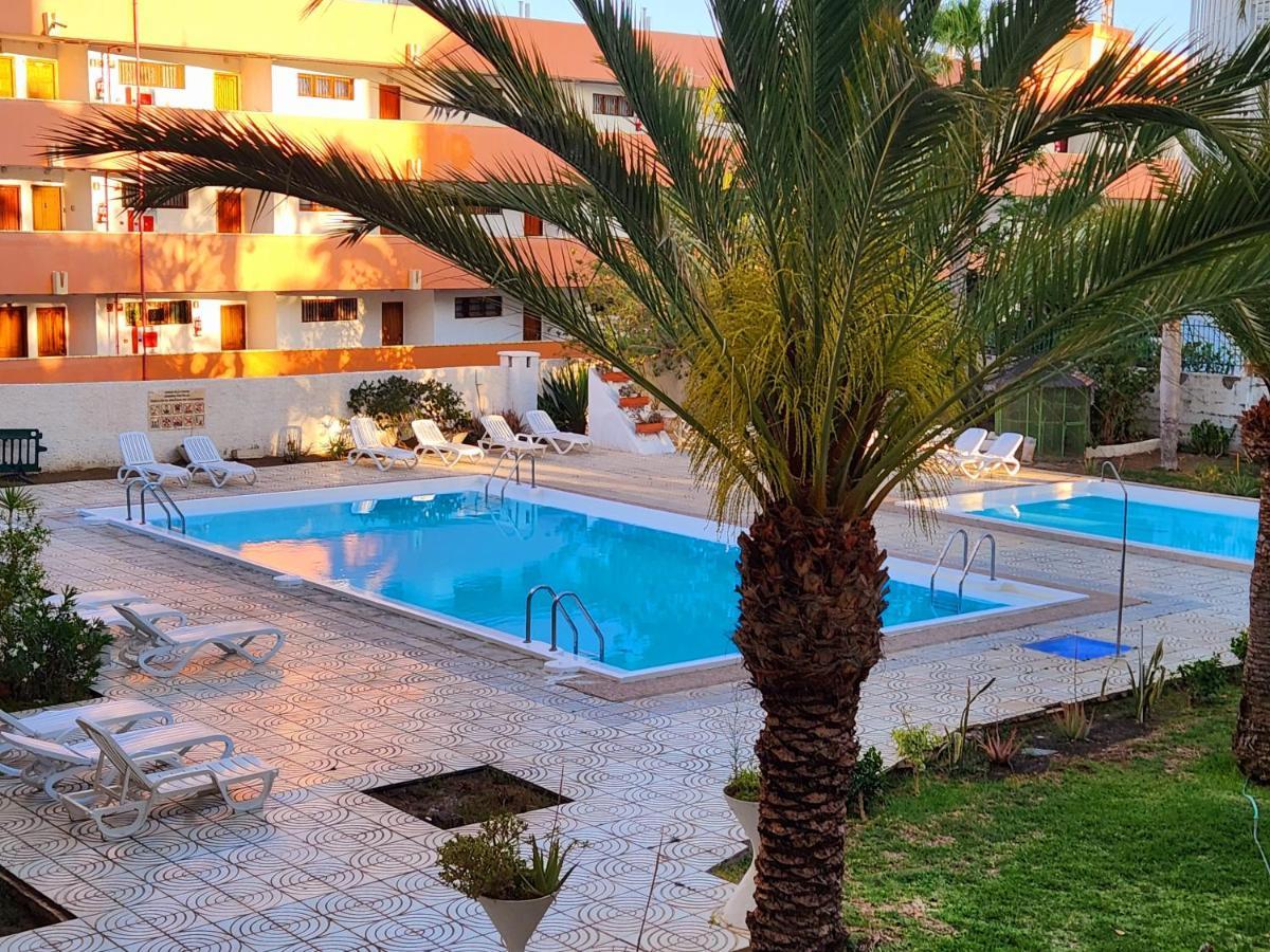 Yumbo Queen Apartment San Bartolome de Tirajana  Exterior photo